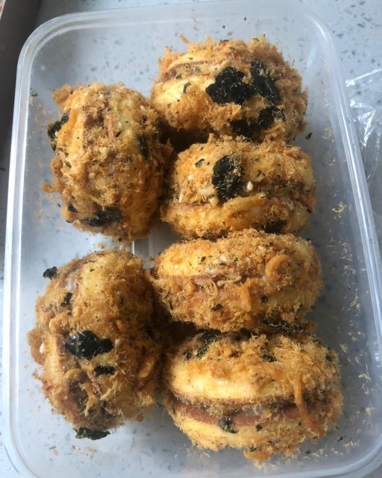 肉松小贝（小四卷）