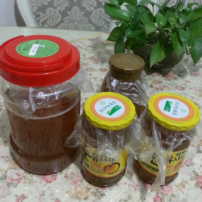 蜂蜜柚子茶（其实柚子皮苦的不是白色部分啊）