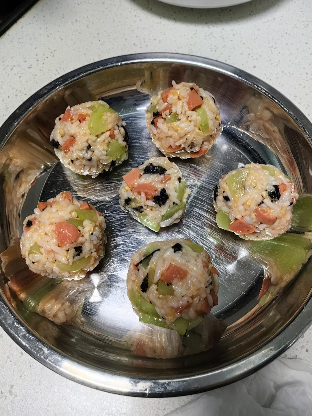 大朋友小朋友都爱吃的海苔饭团