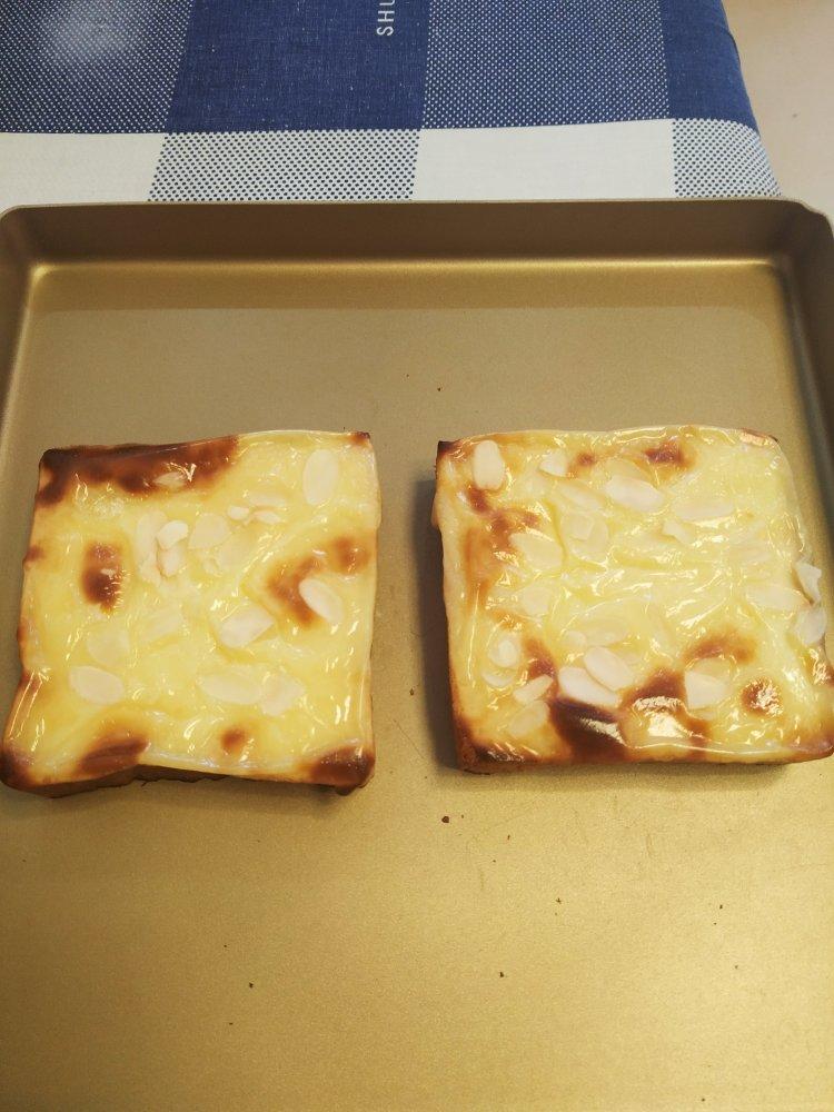 零失败快手岩烧乳酪(熔岩吐司)十分钟网红早餐，好吃哭