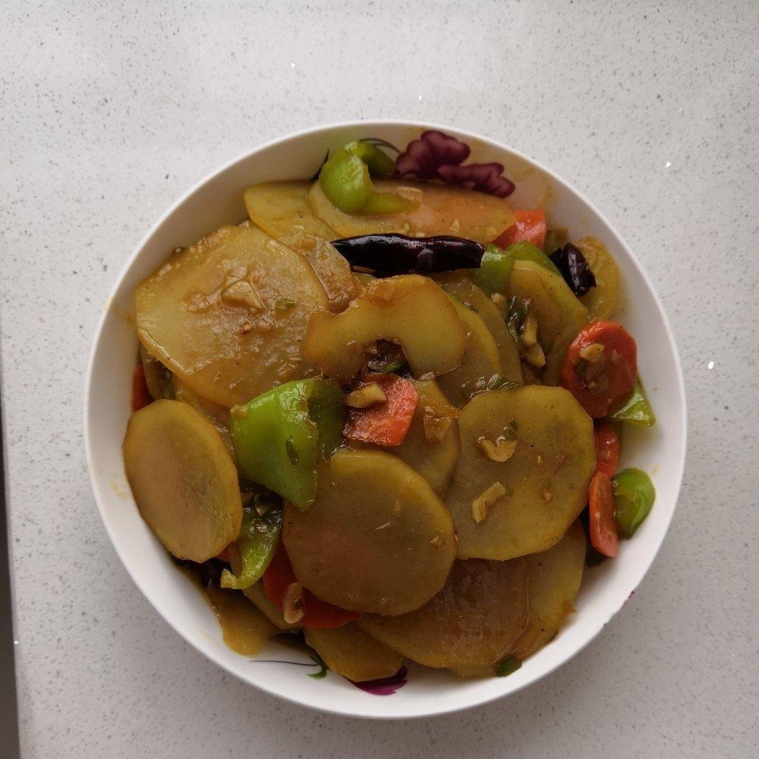 土豆片炒青椒