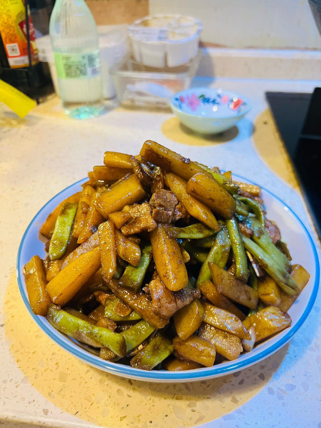 土豆炖豆角