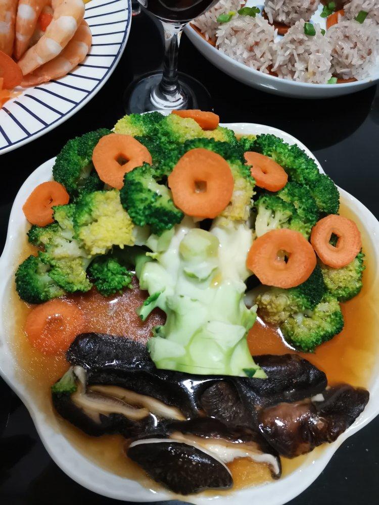 年夜饭：发财树