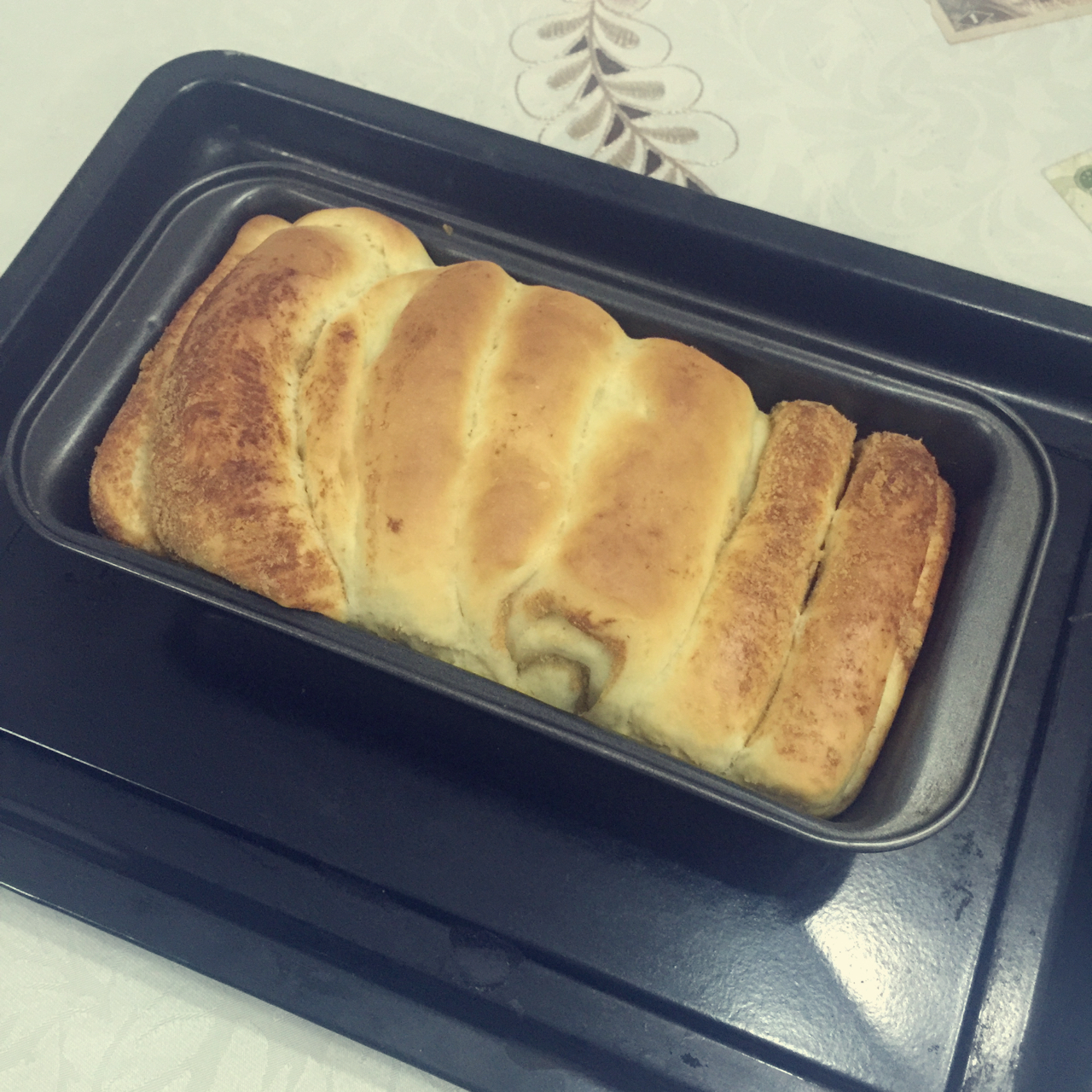 手撕千层肉松面包