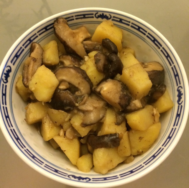 红烧香菇土豆