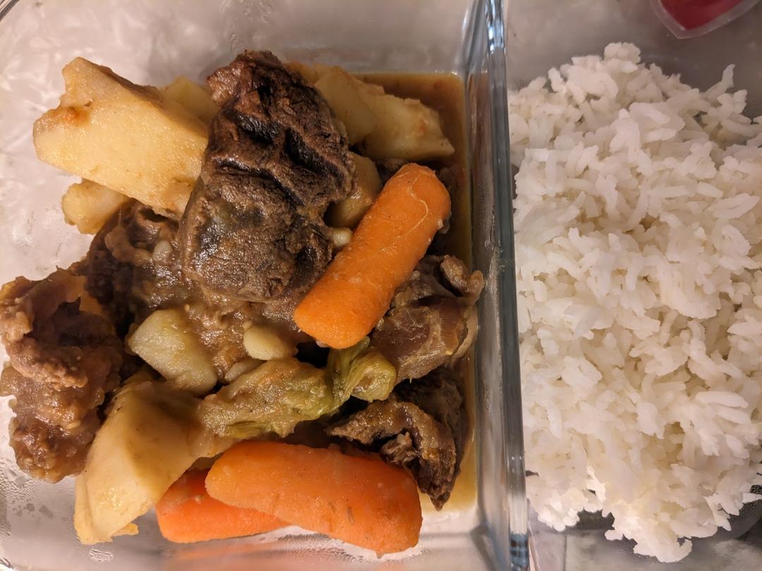 红烧牛肉土豆 （独家秘制）