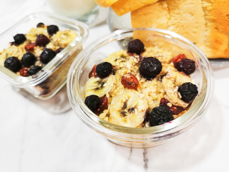 越吃越瘦的健康早餐-香蕉蓝莓烤燕麦的做法 步骤4