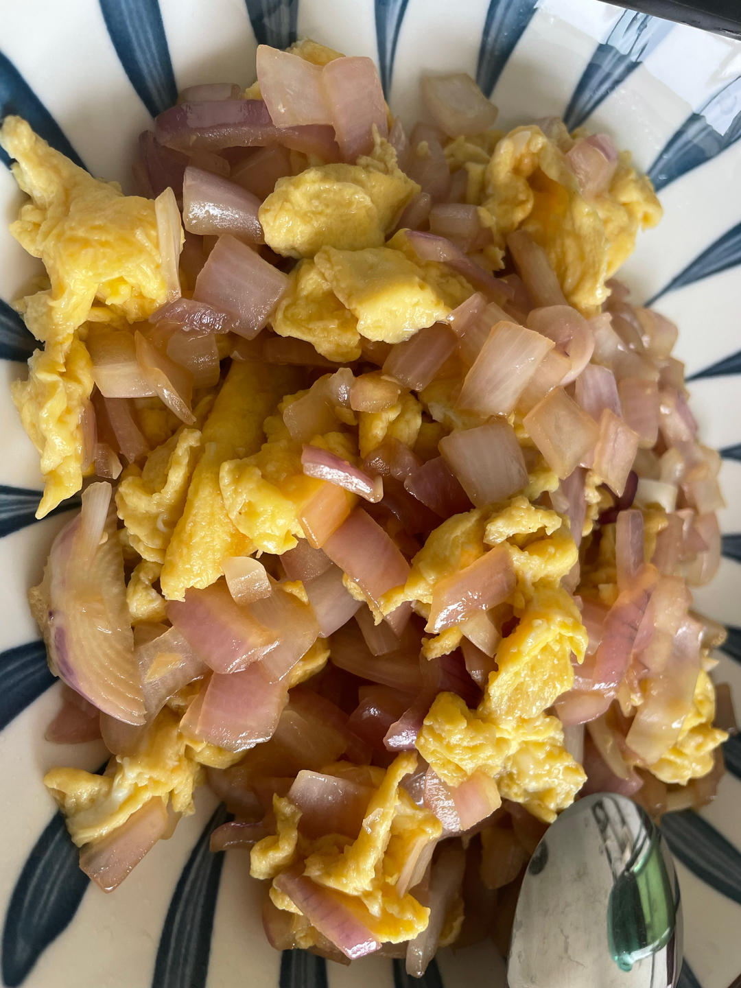降压防癌的好食材  洋葱炒鸡蛋