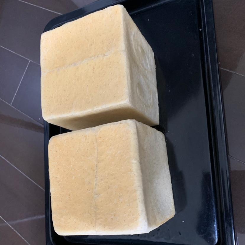 100%中种炼乳吐司