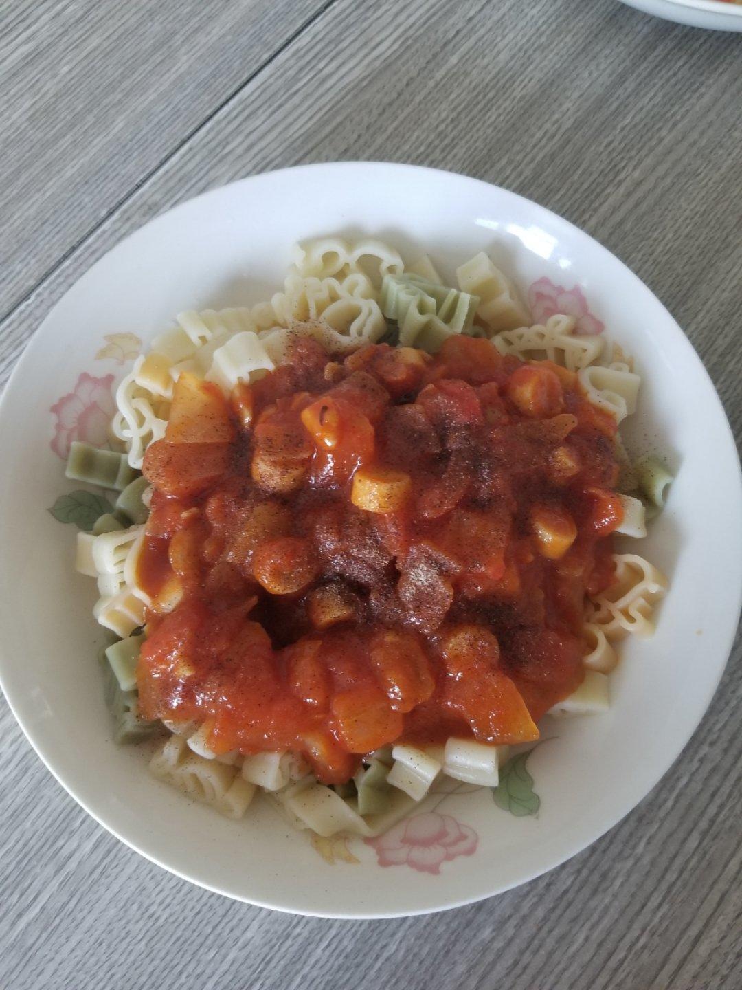 番茄意大利面