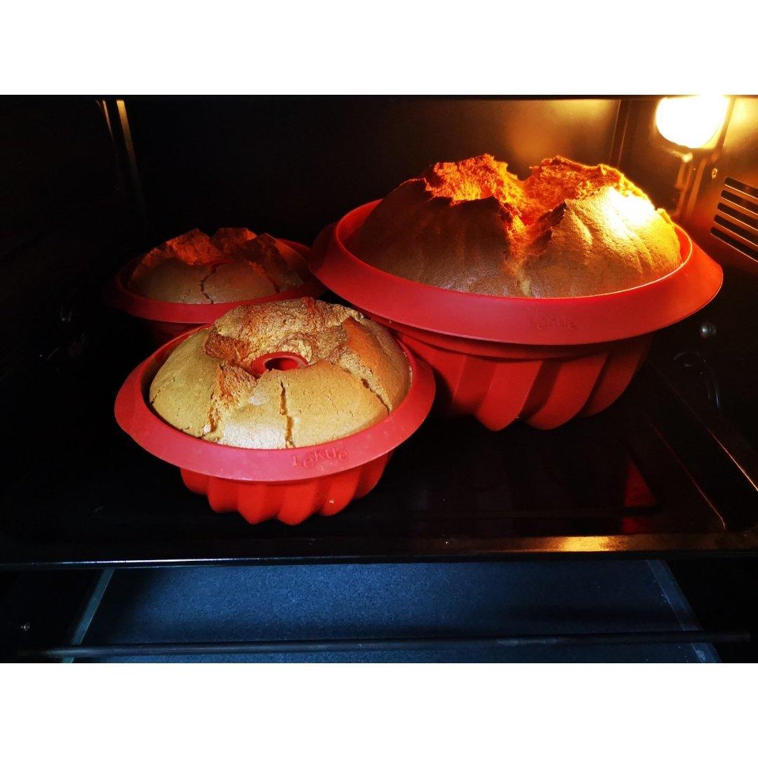 乐葵8寸菠菜戚风蛋糕