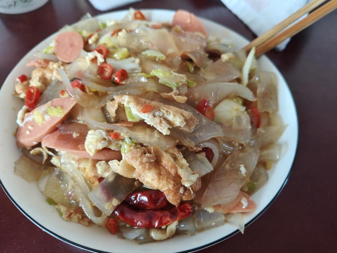 鸡蛋炒粉皮