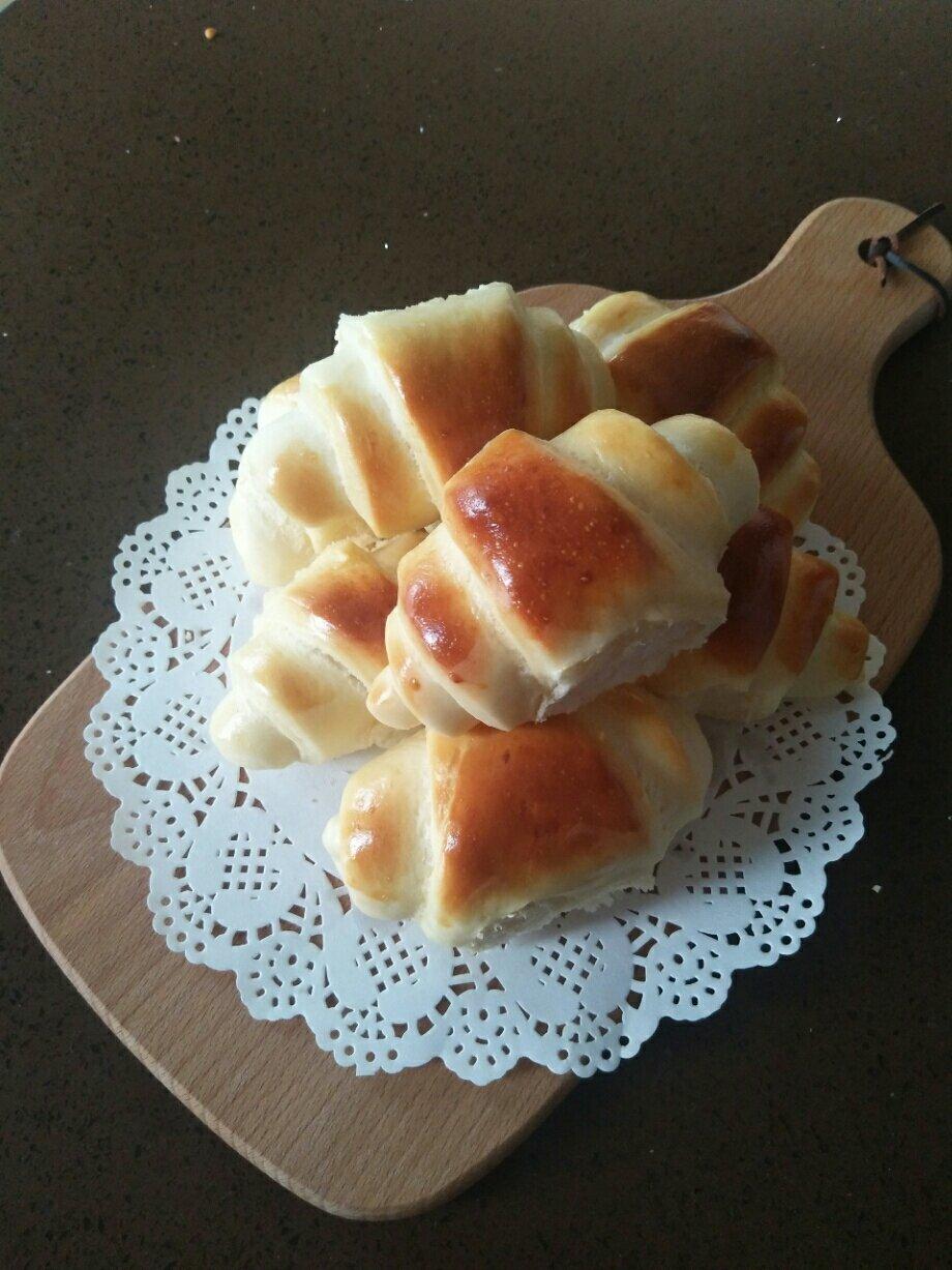 普通面粉做的柔软小餐包