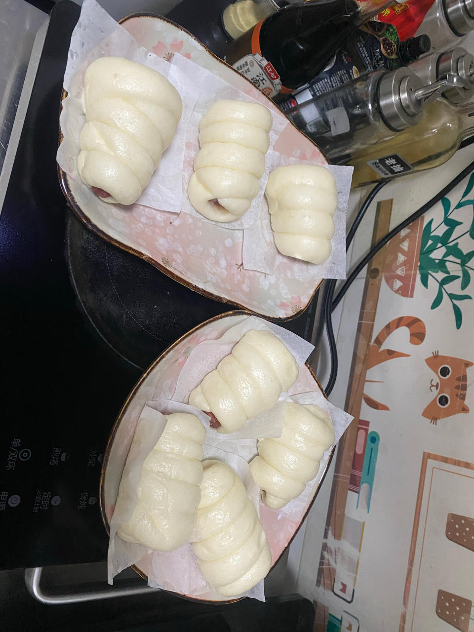 广式腊肠包