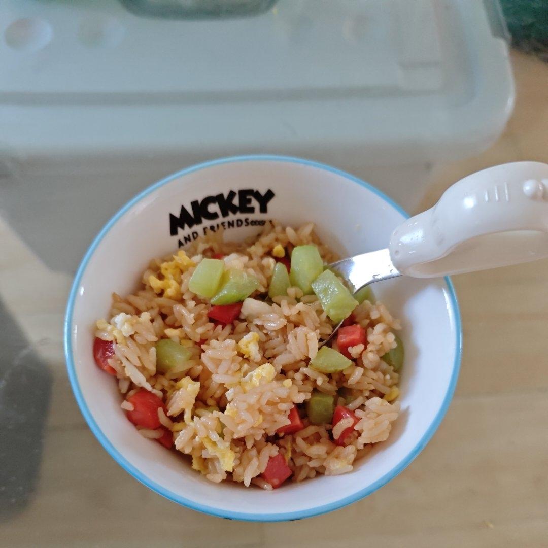 超级好吃的酱油火腿蛋炒饭！