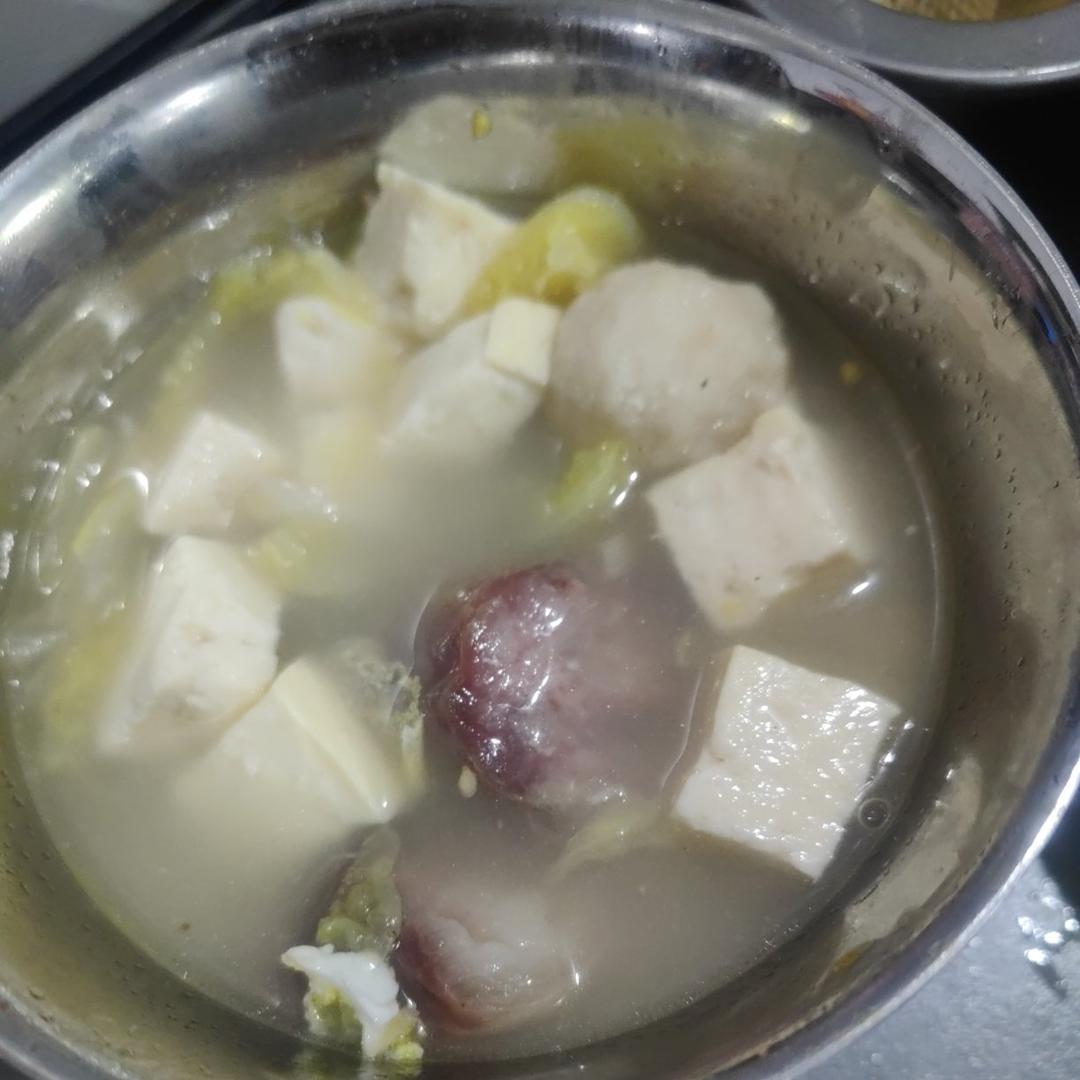 娃娃菜豆腐三鲜汤