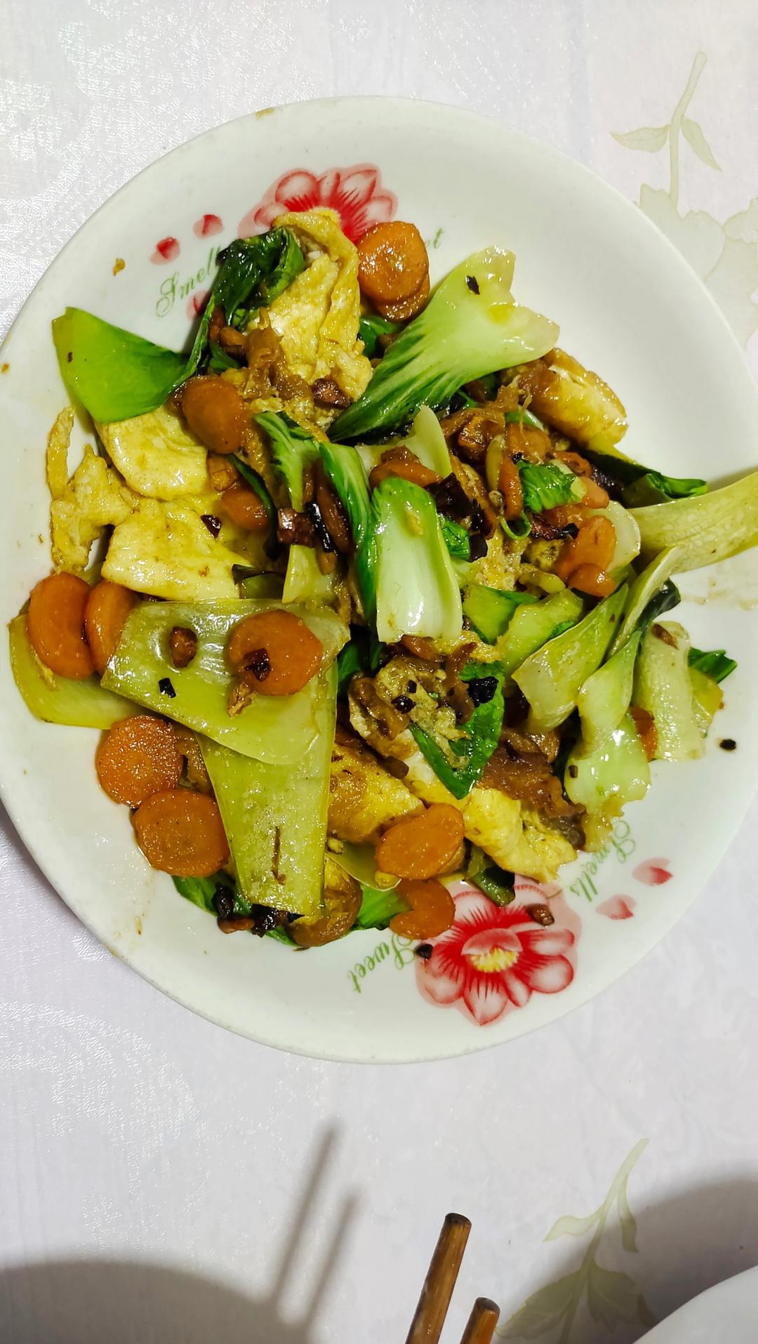 这么操作，油菜炒鸡蛋超好吃