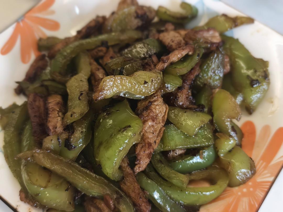 青椒炒肉