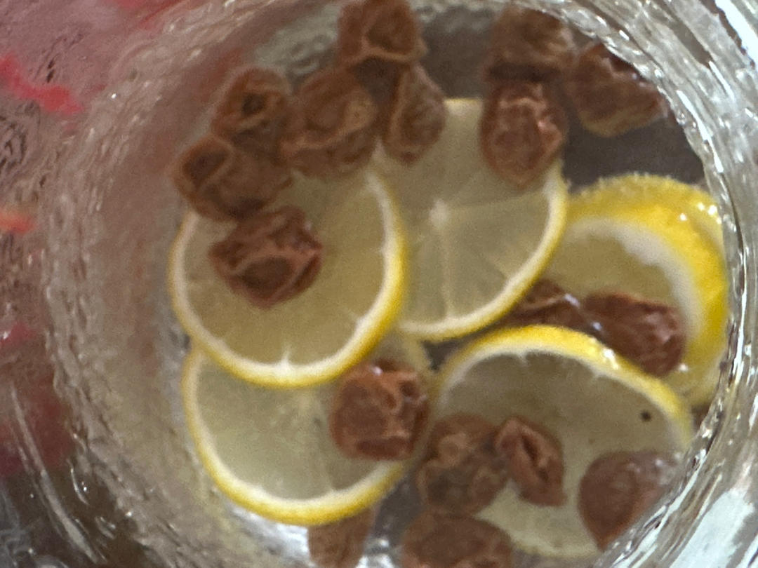 话梅海盐柠檬水