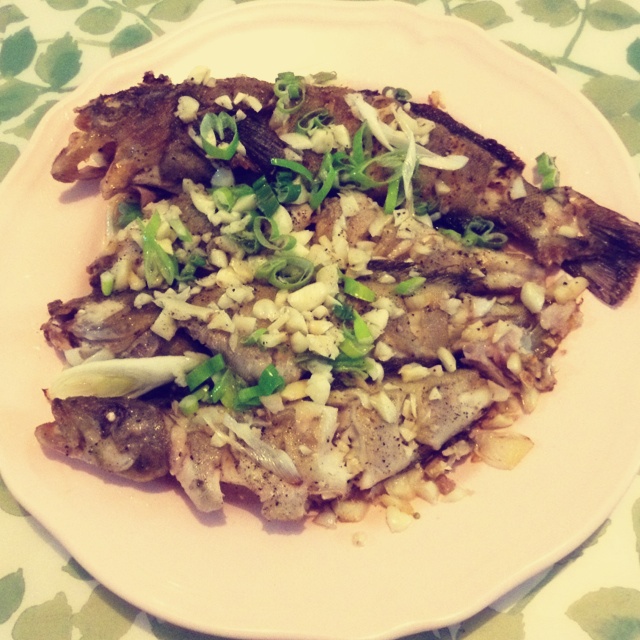 香煎小黄鱼