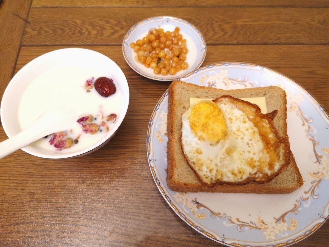 shai出你的花样快手早餐😋