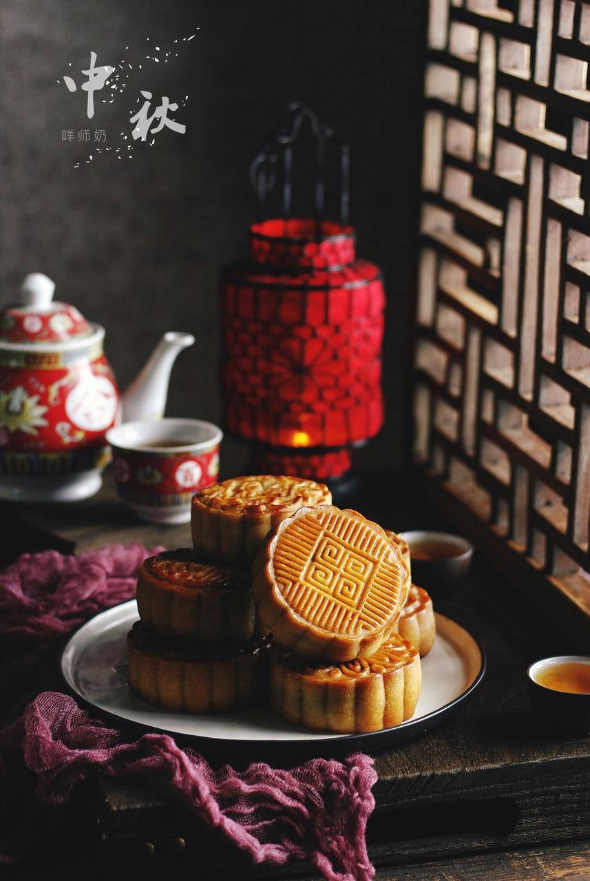 快手广式月饼—红豆沙蛋黄月饼