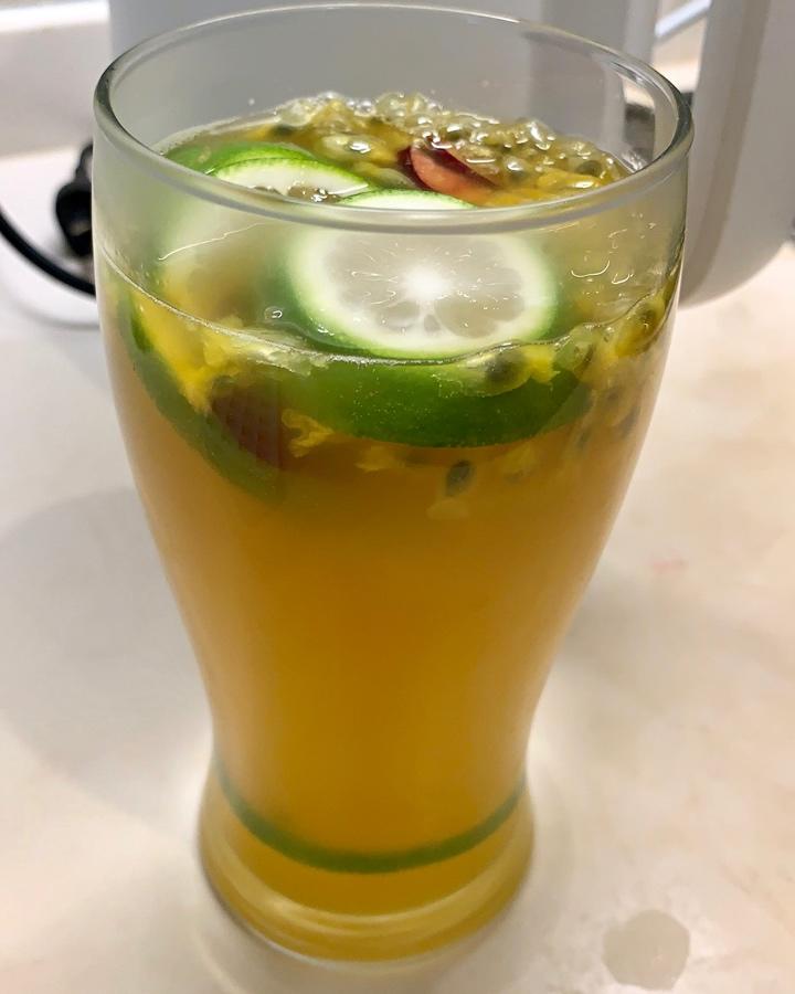 N种自制水果茶（百搭的蜂蜜柠檬百香果）
