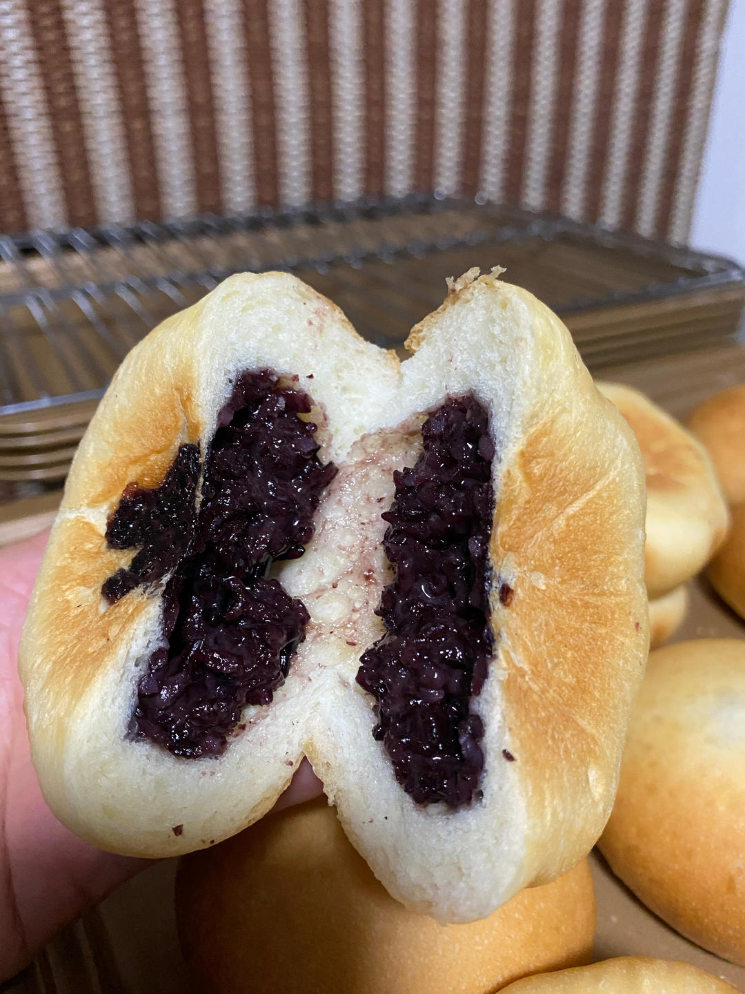 2020大红大紫【紫米餐包】