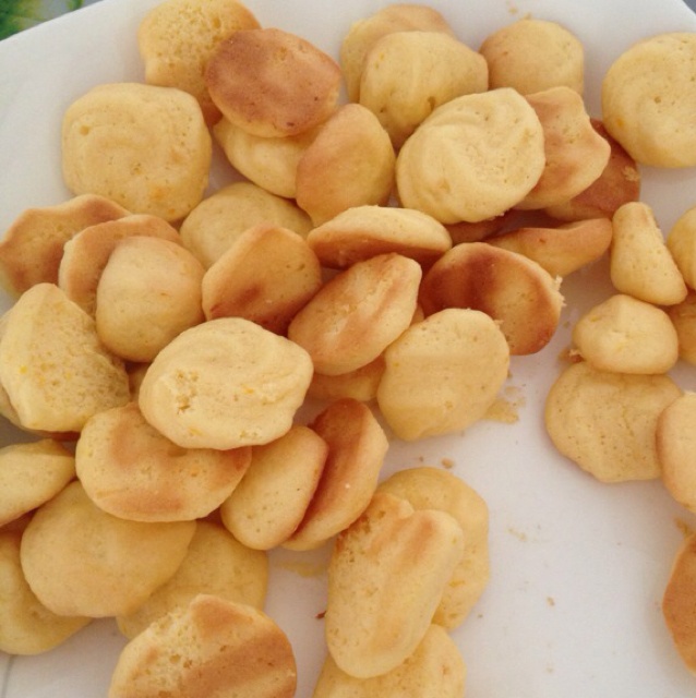 唧歪歪唧哇哇做的酥脆蛋香小饼干