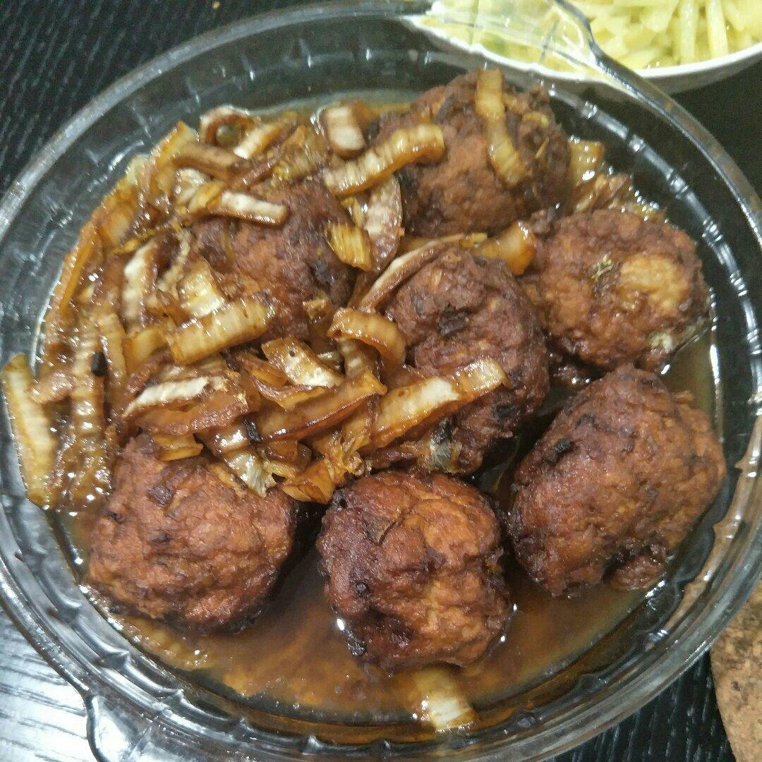 红烧狮子头