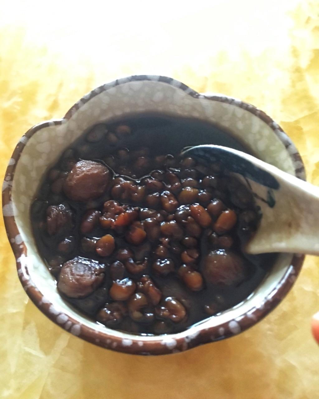 生地桂圆绿豆糖水