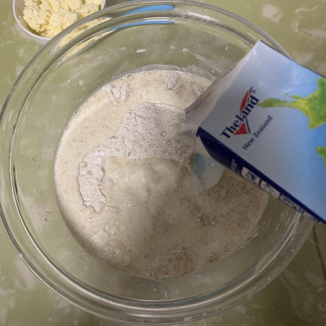 纯奶手撕吐司的做法 步骤1