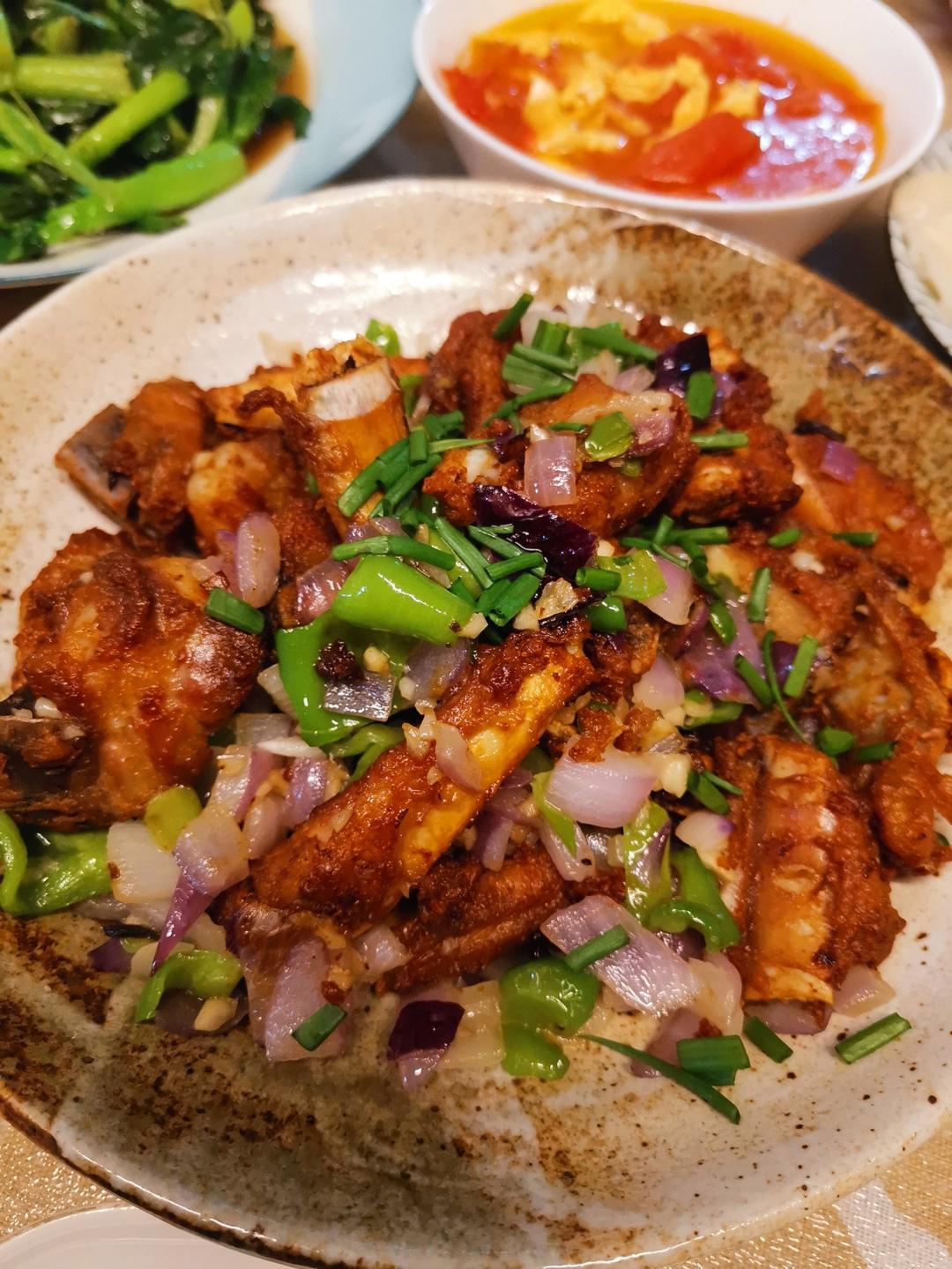 家庭版蒜香排骨