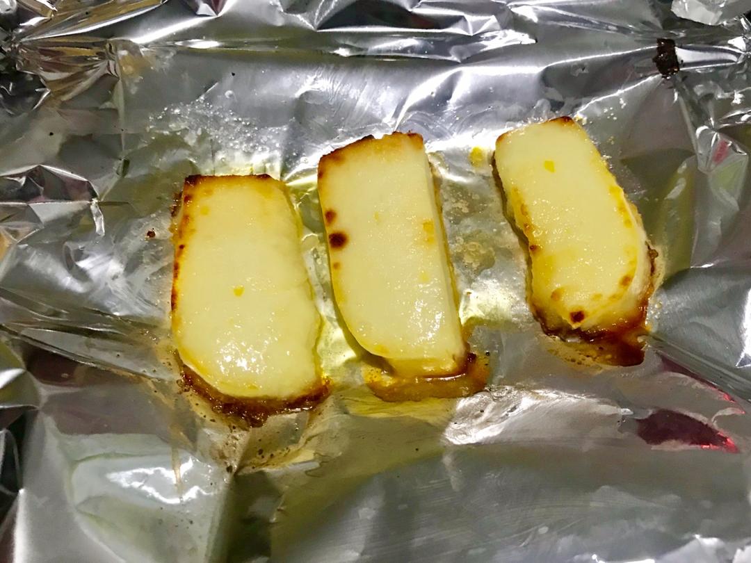 蒙古烤奶豆腐