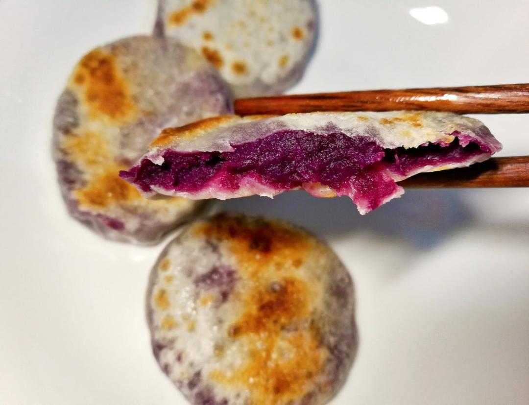 猫饼姑娘做的无糖无油超简单的紫薯饼