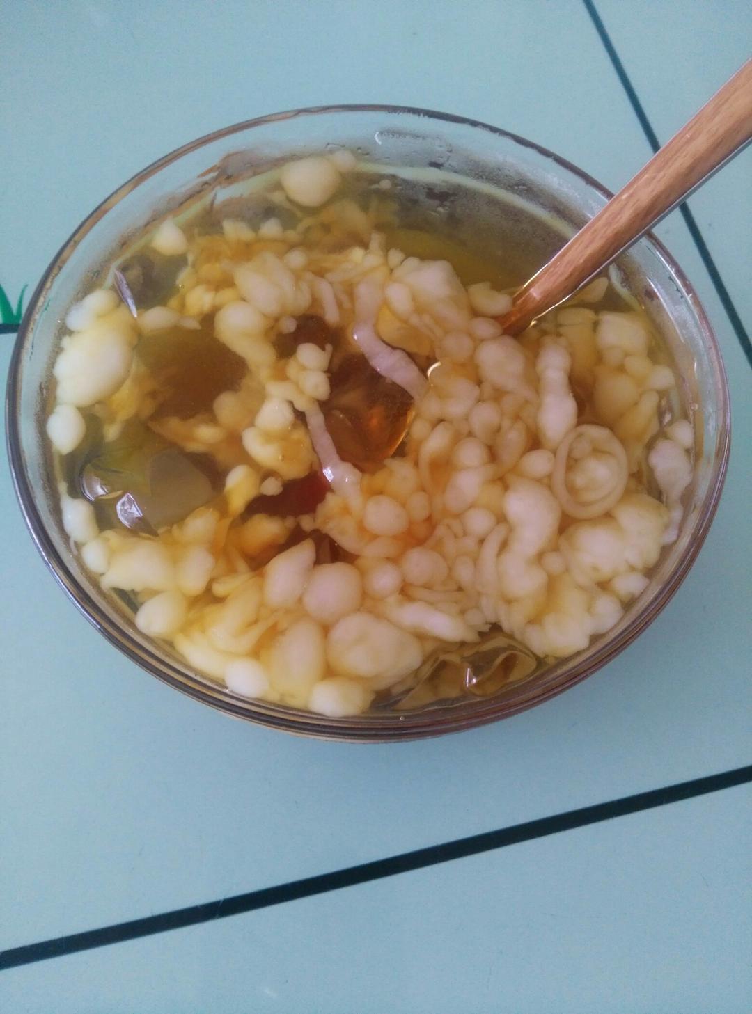 白连鱼做的自制凉虾,凉糕