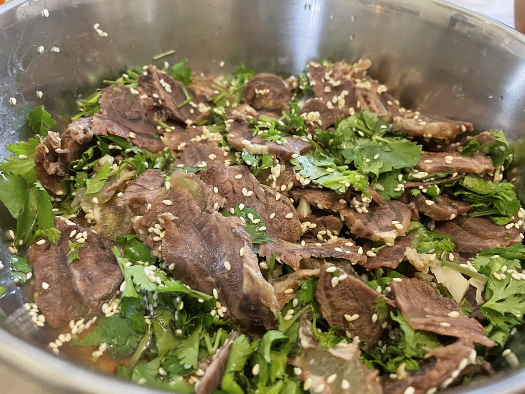 凉拌牛肉