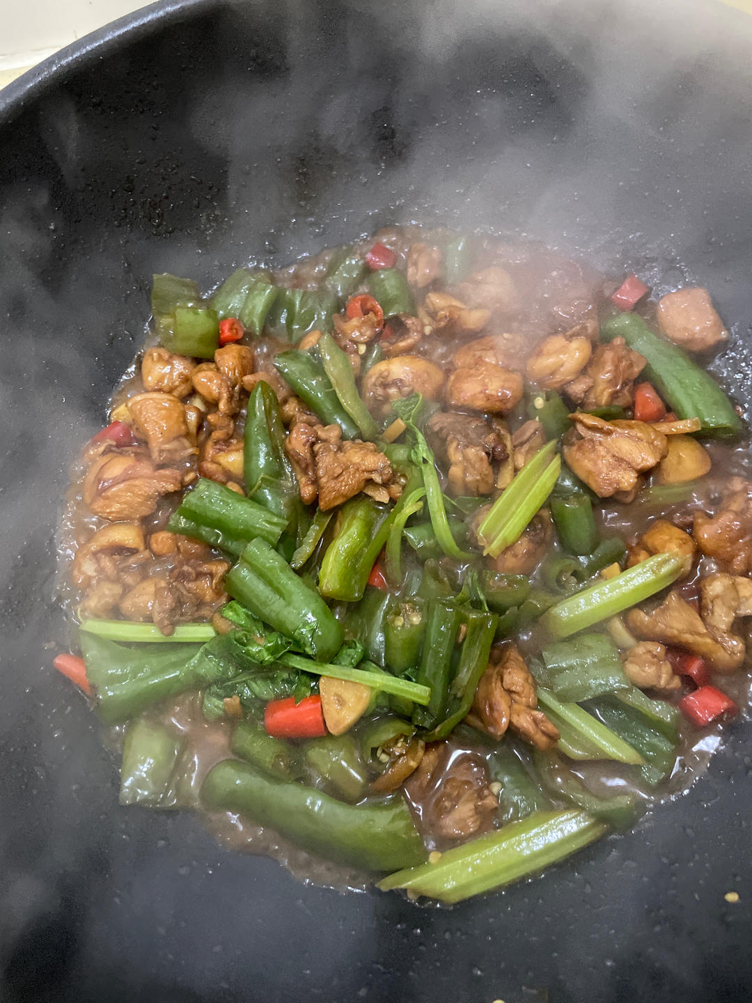 青椒炒鸡腿