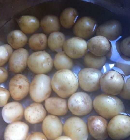 孜然土豆的做法 步骤1