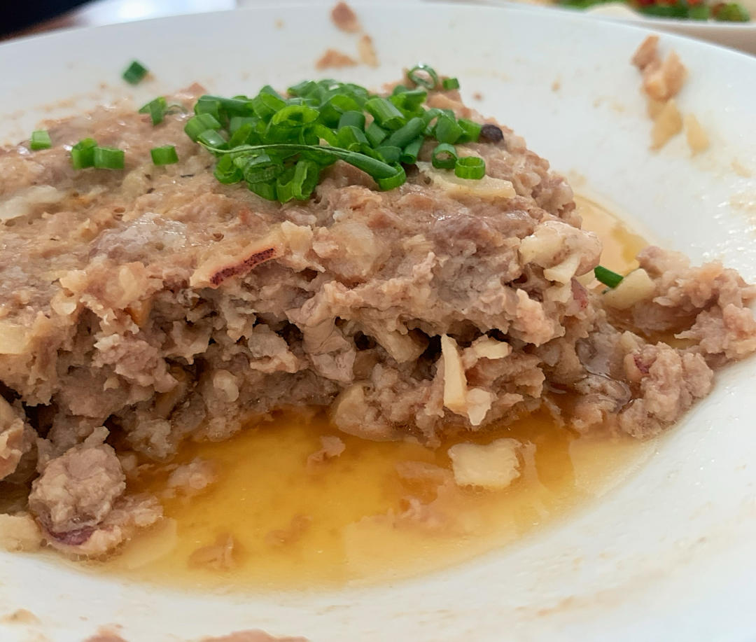 土鱿香菇蒸肉饼