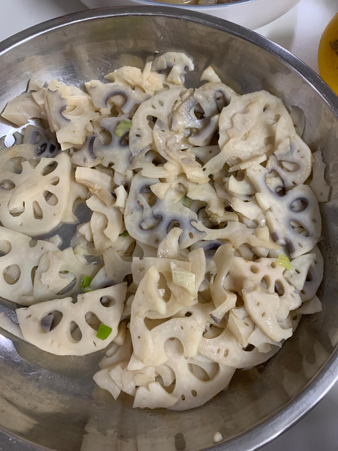 全家都爱吃的清炒藕片😋