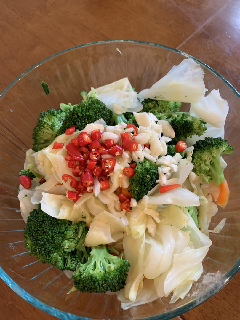 不用炒也好吃的包菜
