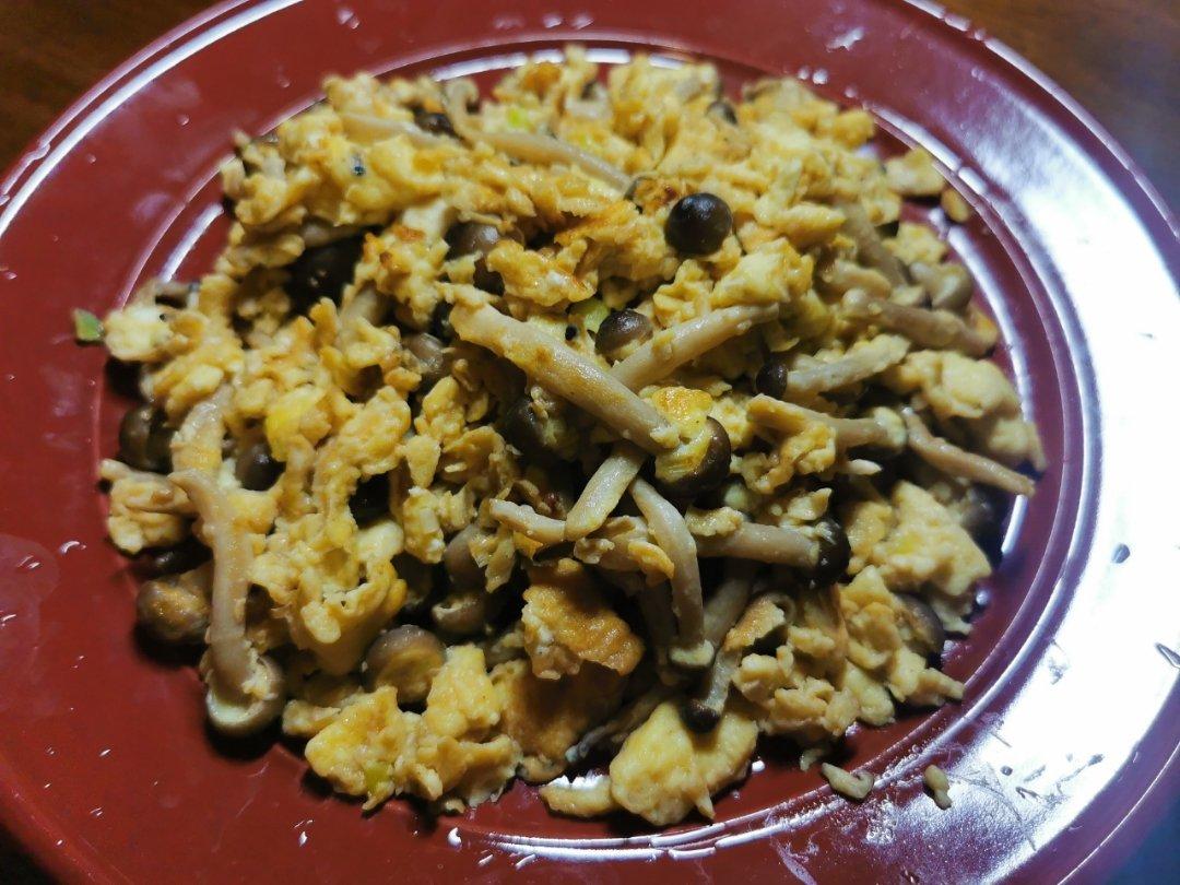 蟹味菇滑蛋