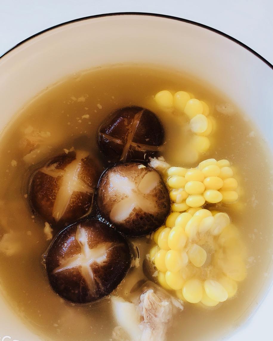 forever_2xp6做的玉米香菇排骨汤
