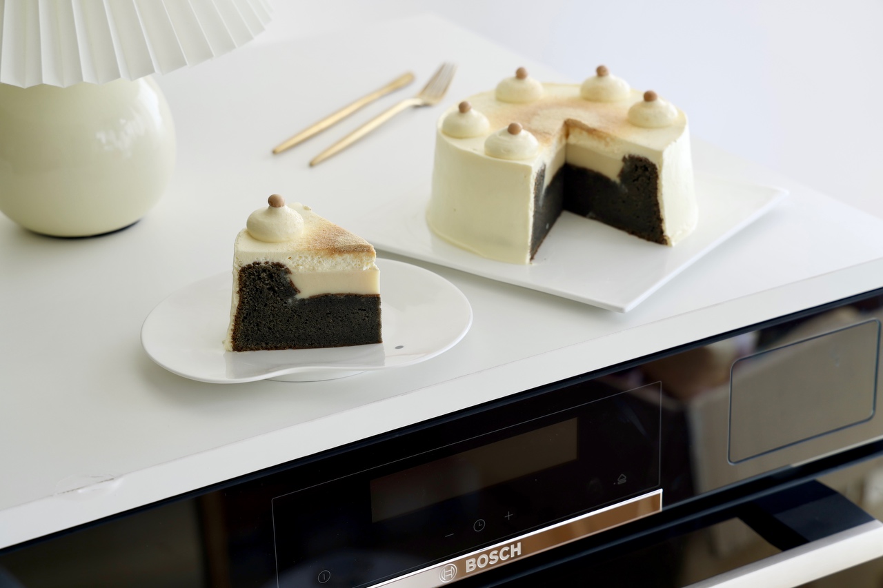 黑芝麻椰奶凝酪蛋糕-博世烤箱的做法
