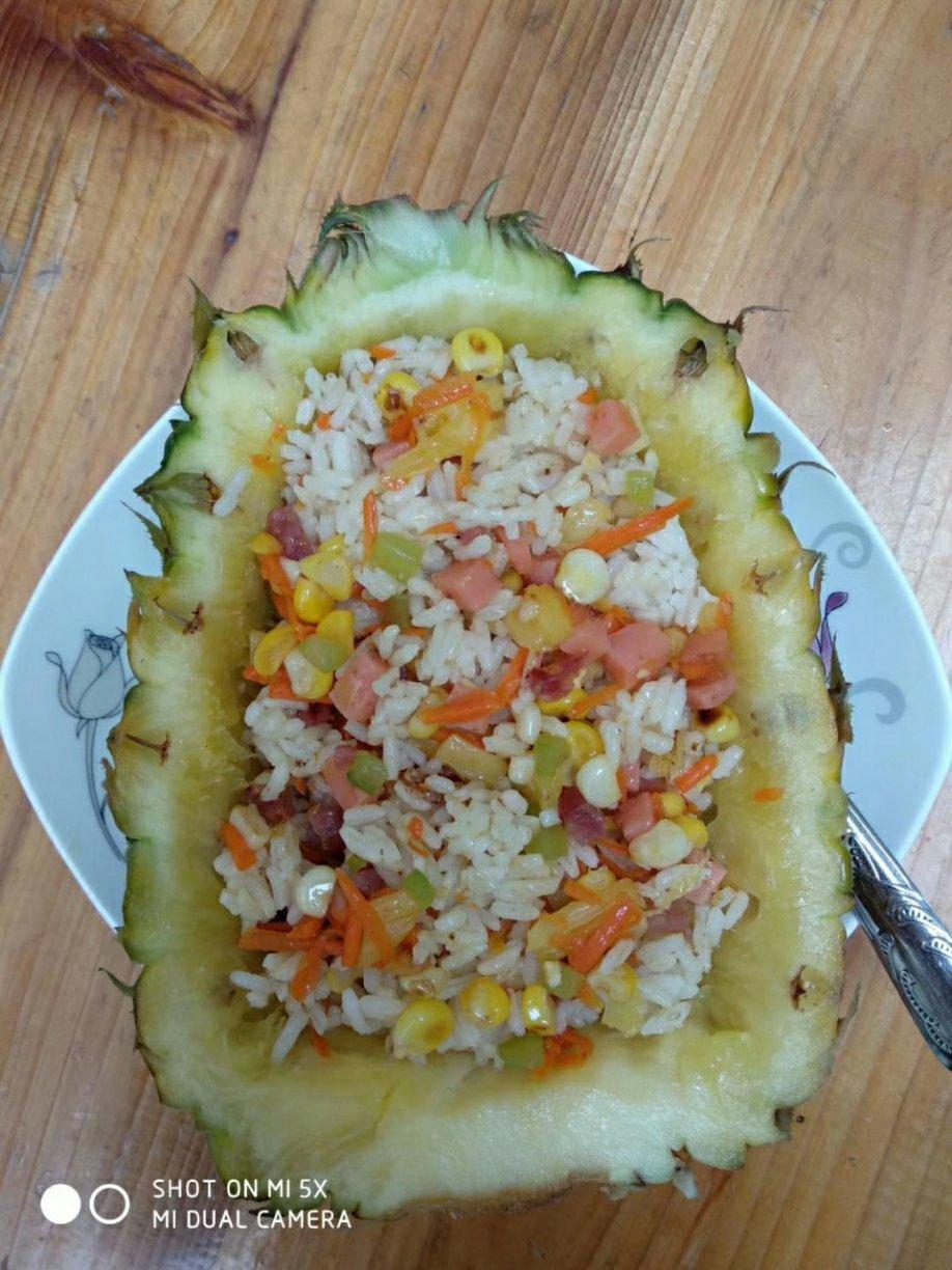 简单易操作的菠萝饭
