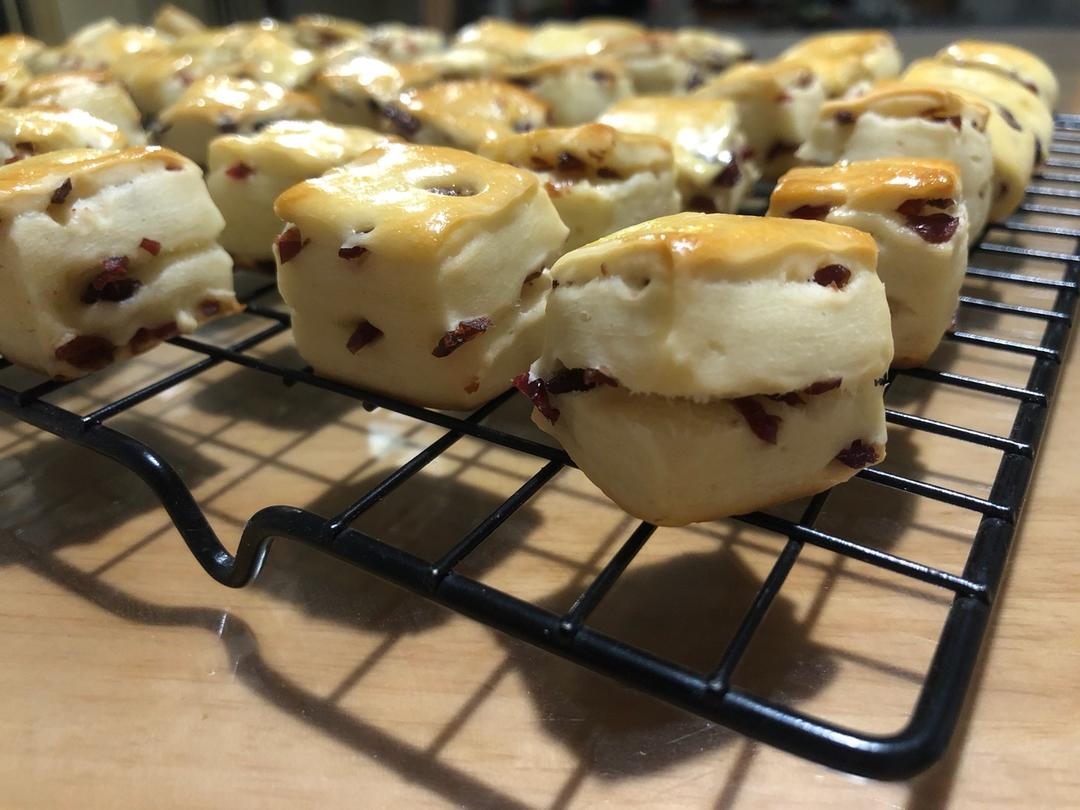 蔓越莓优格小面包块