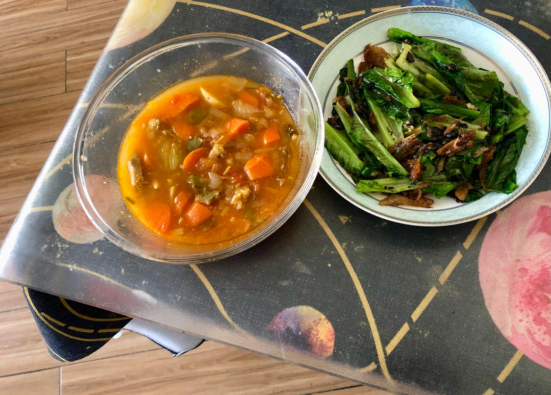 只需两种食材  不需任何调料  厨房小白也能做出的豆豉鲮鱼油麦菜