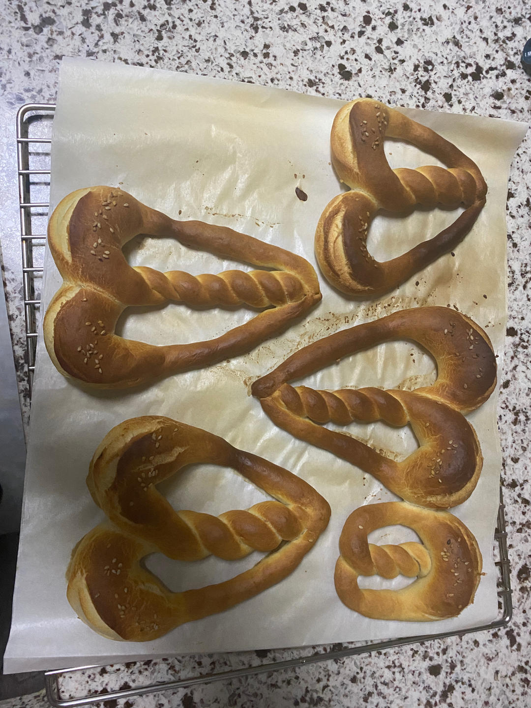 爱心德式碱水结❤️做个面包都是爱你的形状