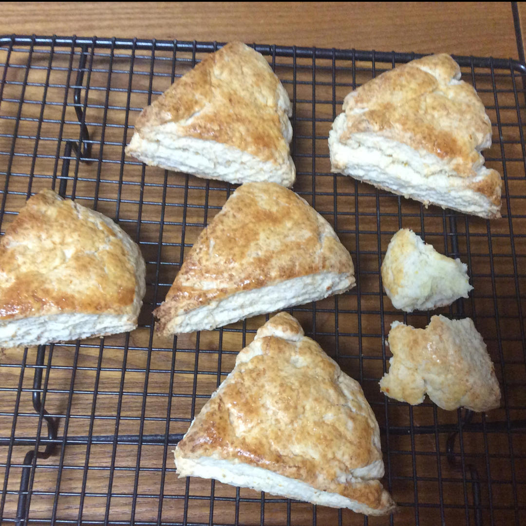 柠香椰子油司康Lemon Coconut Oil Scone